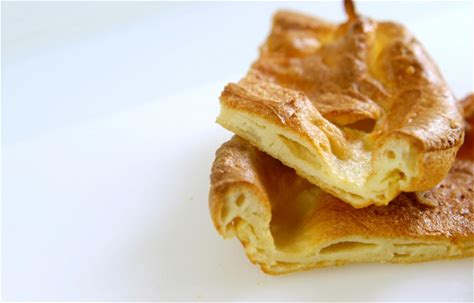 Giant Yorkshire pudding pan